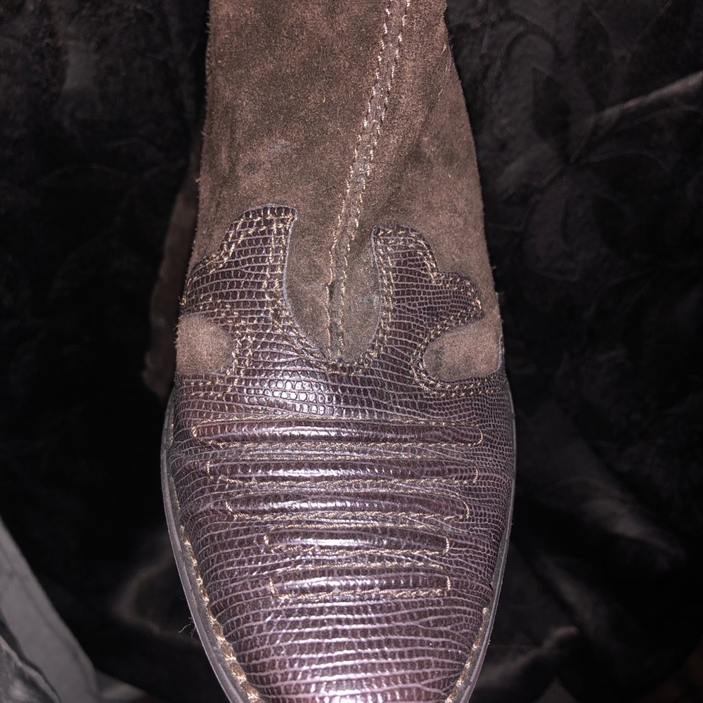 Cowgirl Boots ๐ข๐ฅ๐ฏ - Picture 3 of 4